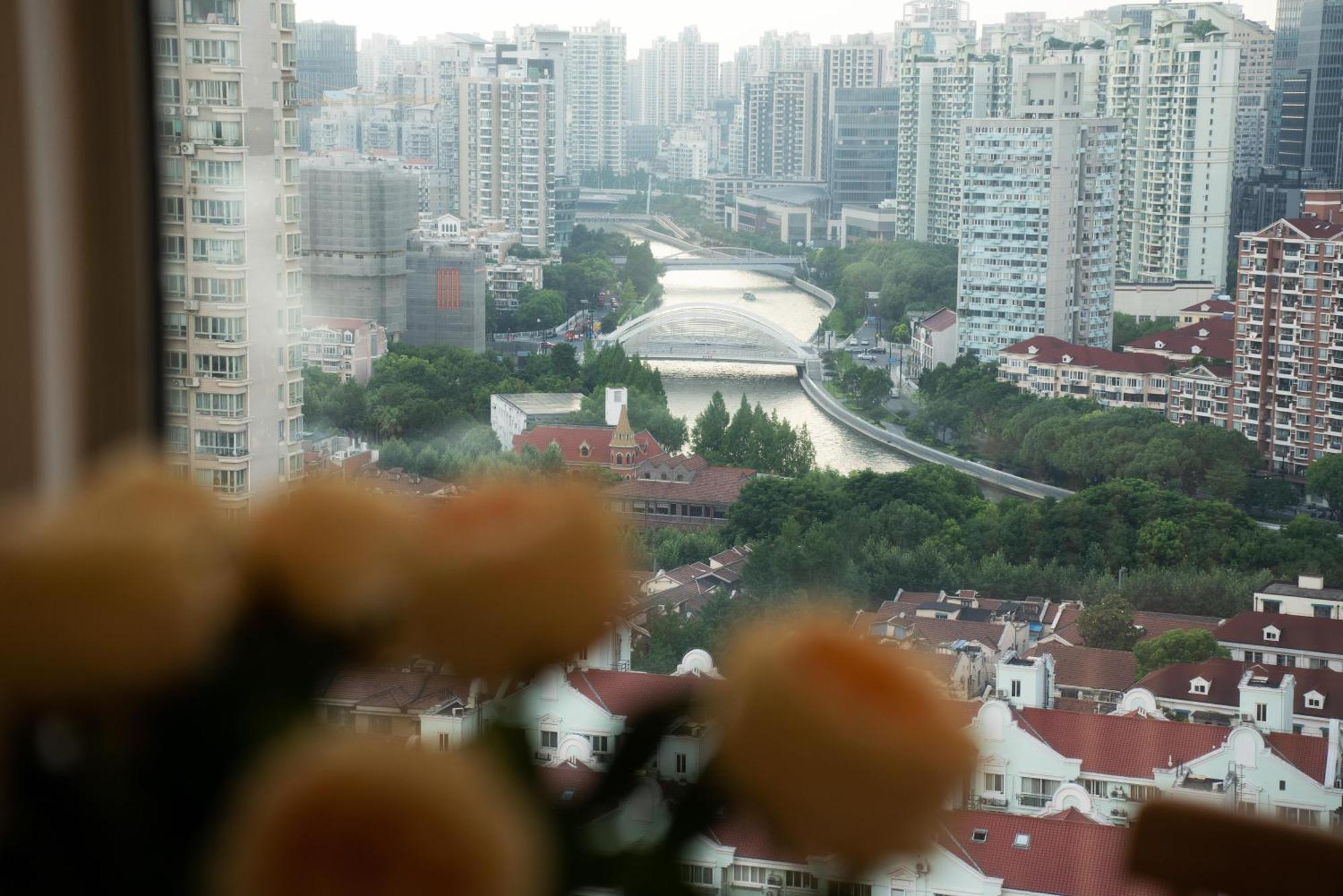Yi Du - Near Nanjing West Road Commercial District, 350 Walk From The Natural History Museum Subway Apartment *