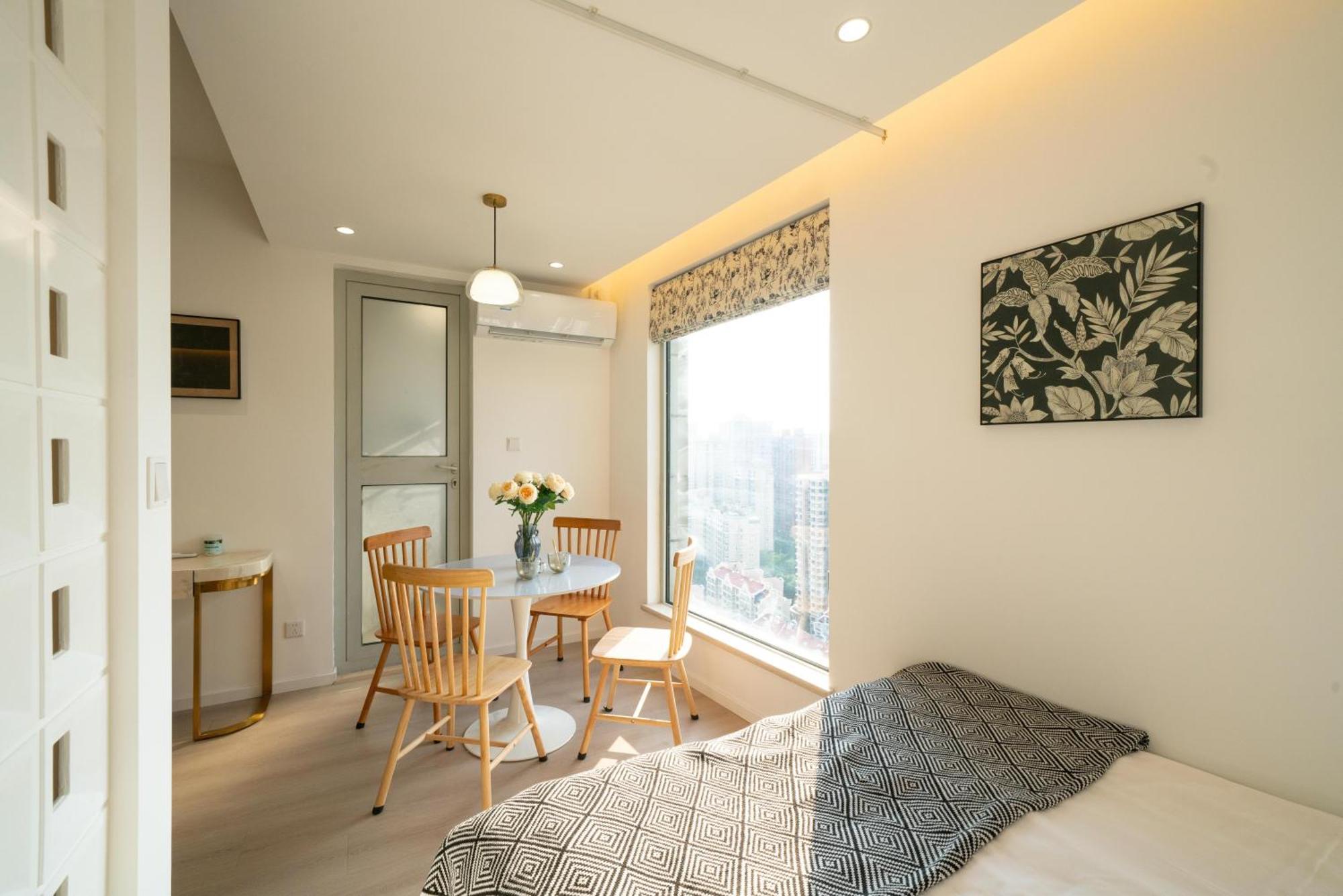Yi Du - Near Nanjing West Road Commercial District, 350 Walk From The Natural History Museum Subway *