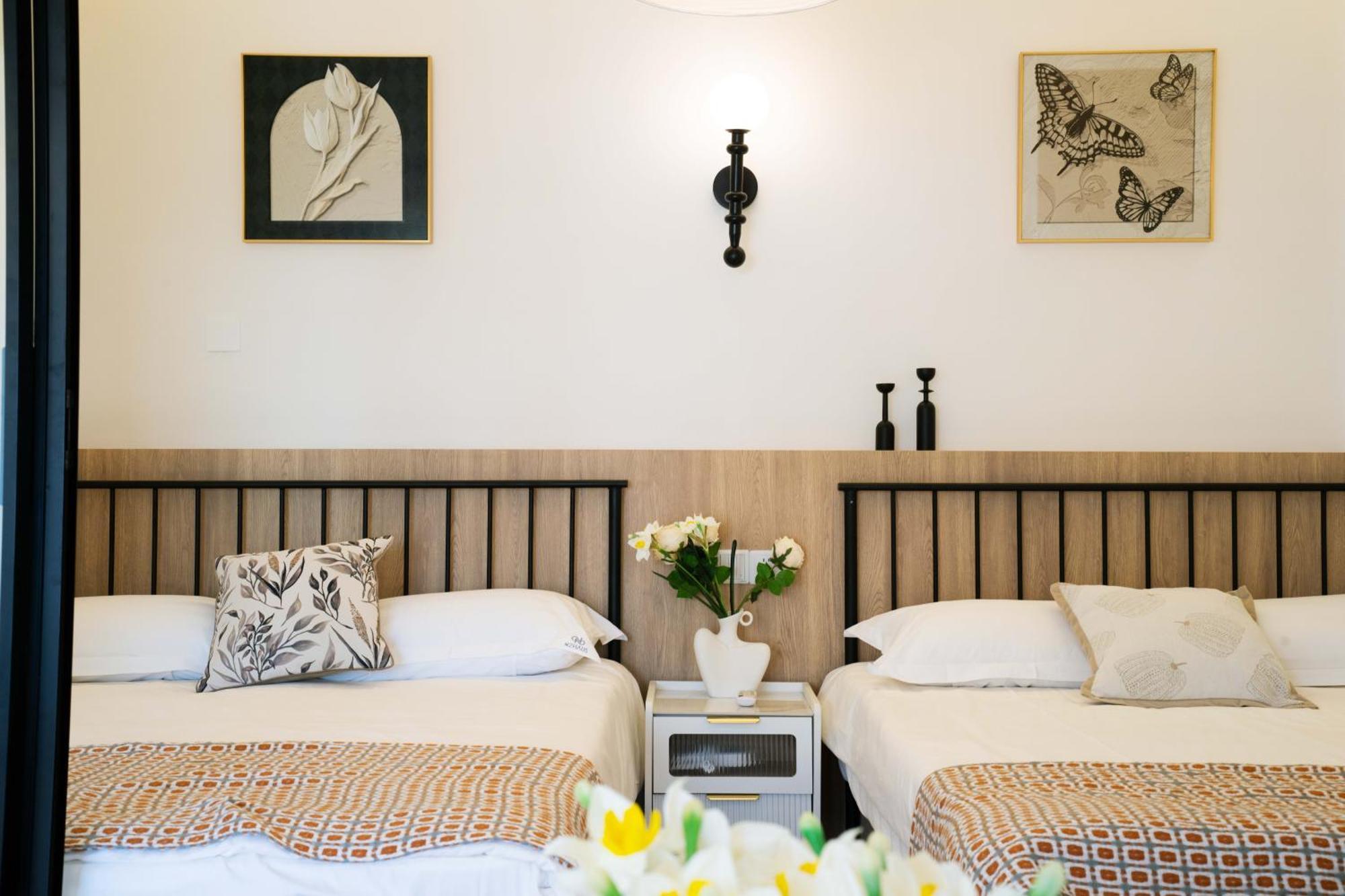 Yi Du - Near Nanjing West Road Commercial District, 350 Walk From The Natural History Museum Subway Apartment Shanghai