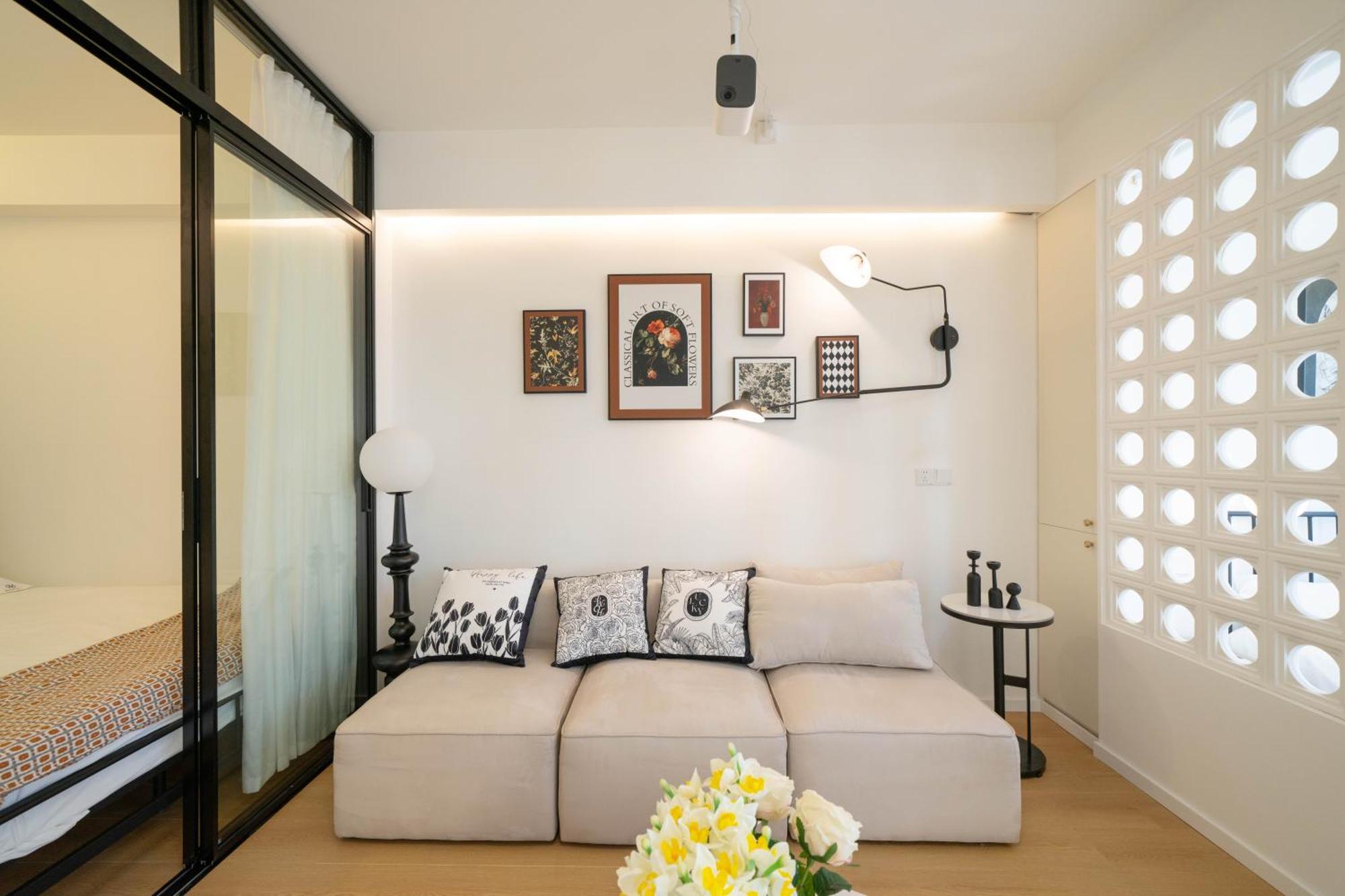 Yi Du - Near Nanjing West Road Commercial District, 350 Walk From The Natural History Museum Subway *