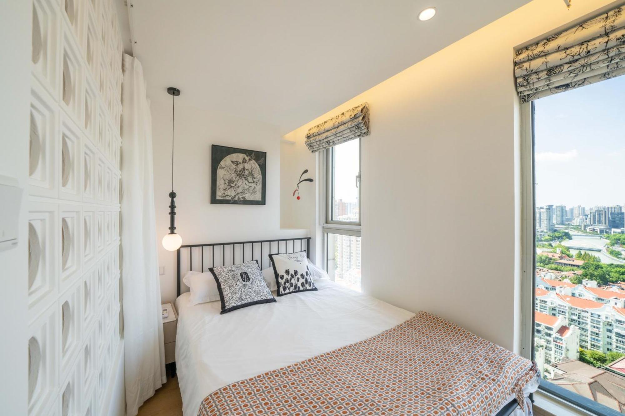 Yi Du - Near Nanjing West Road Commercial District, 350 Walk From The Natural History Museum Subway * Shanghai