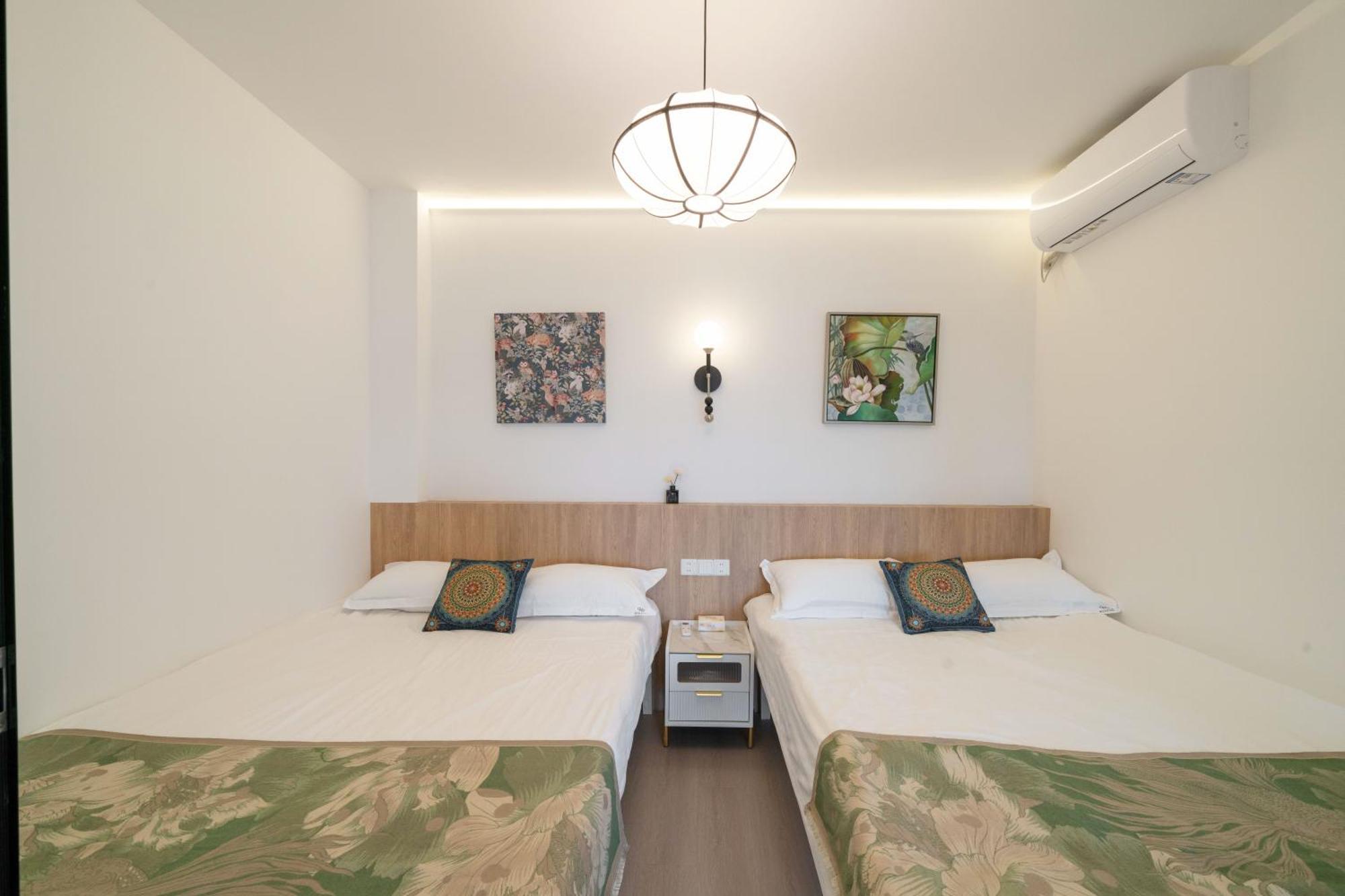 Yi Du - Near Nanjing West Road Commercial District, 350 Walk From The Natural History Museum Subway Shanghai