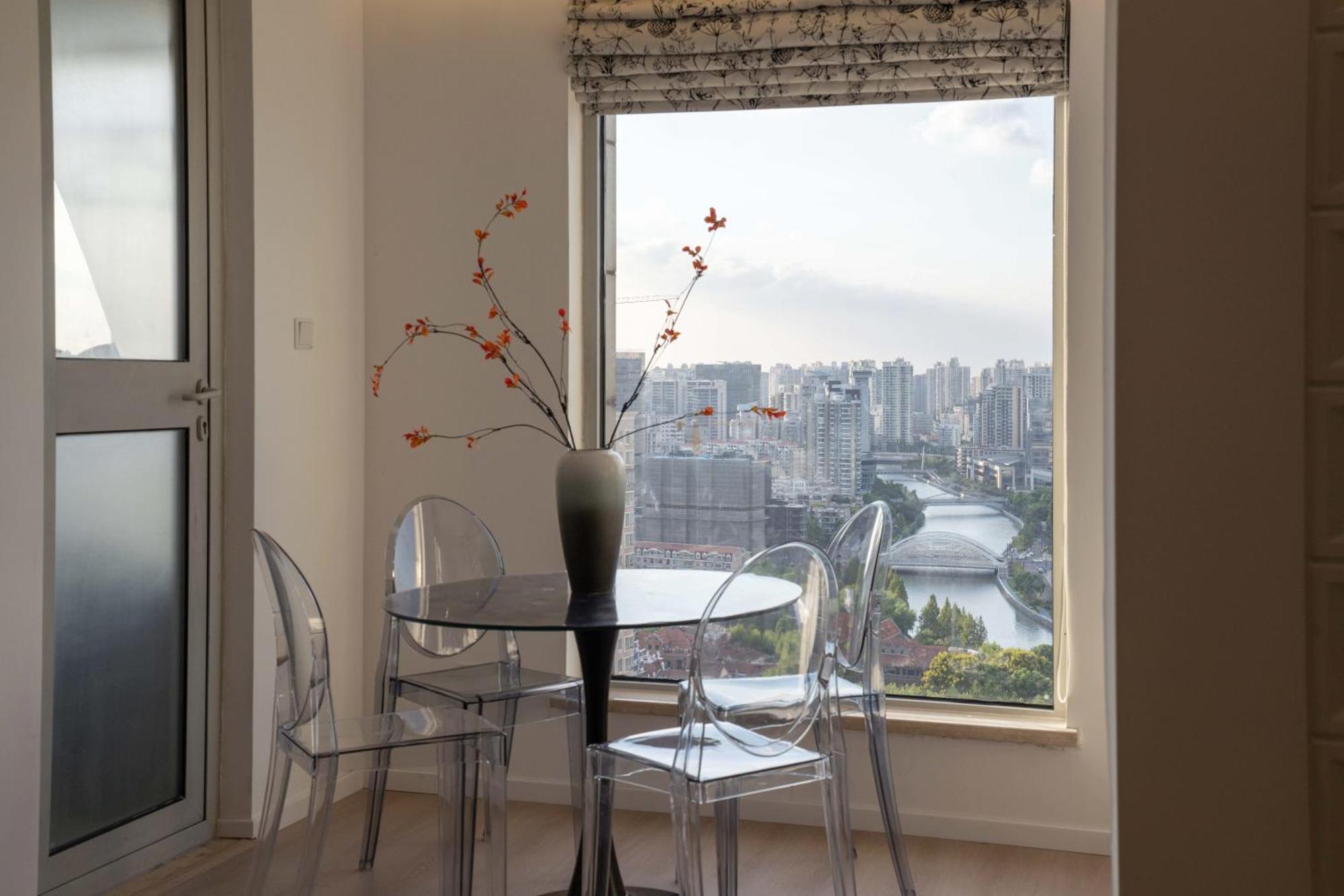 Yi Du - Near Nanjing West Road Commercial District, 350 Walk From The Natural History Museum Subway